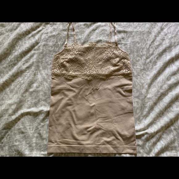 Banana Republic laces camisole NWOT - Picture 5 of 10